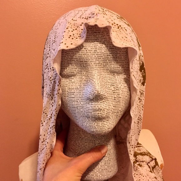 Snake Skin Backless Dress w/Hood - Picture 6 of 8